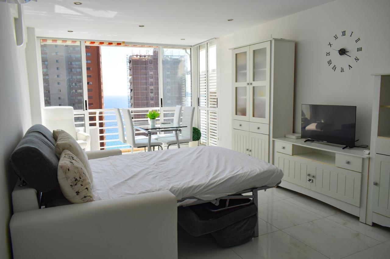 Los Caballos Vip Playa Levante Benidorm Eksteriør billede