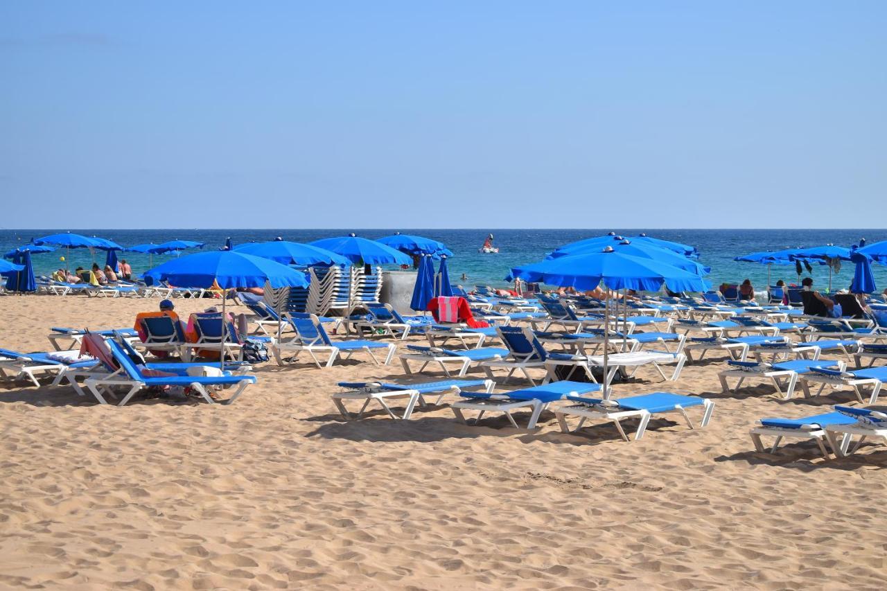 Los Caballos Vip Playa Levante Benidorm Eksteriør billede