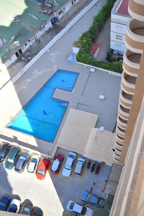 Los Caballos Vip Playa Levante Benidorm Eksteriør billede