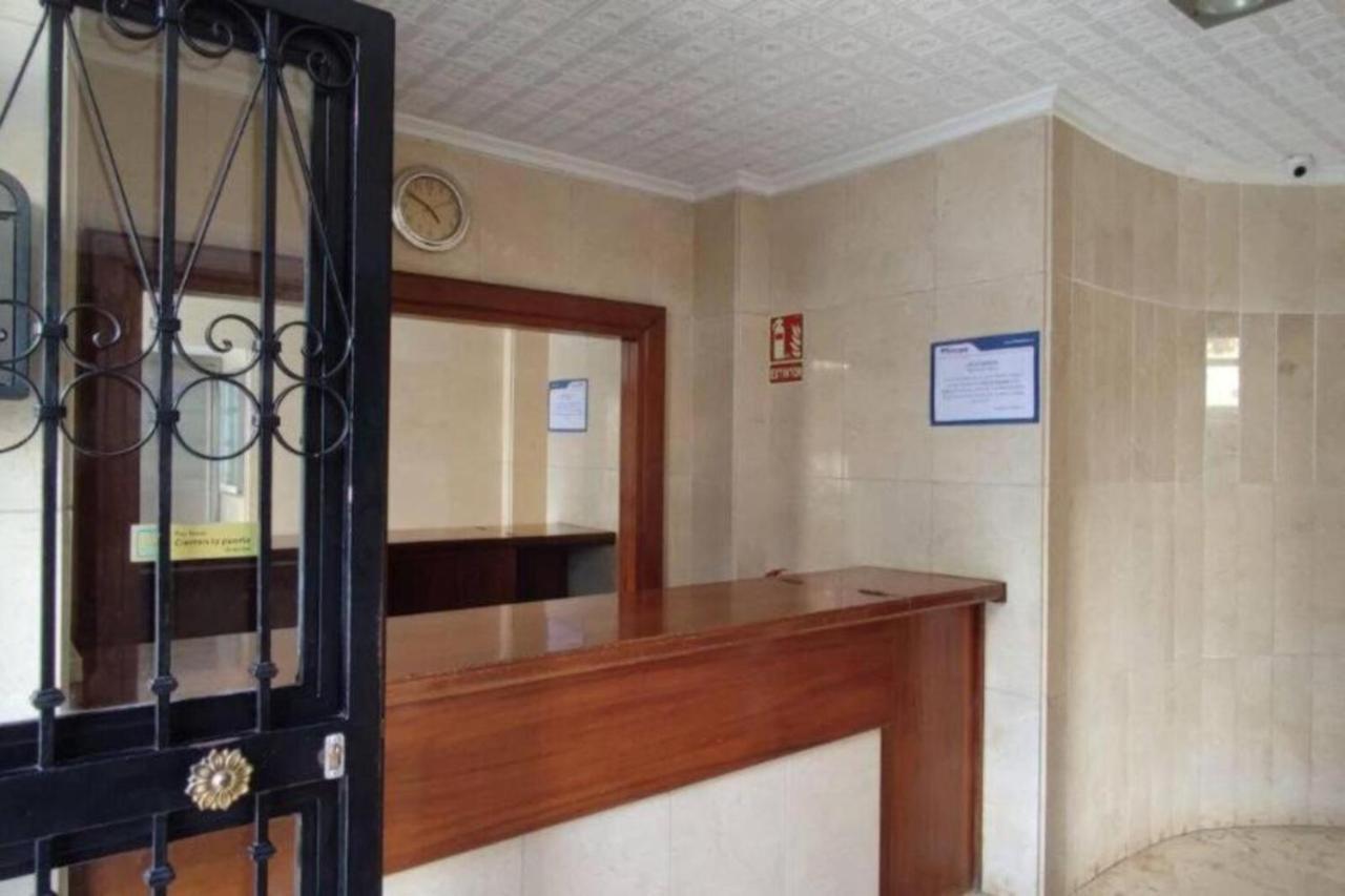 Los Caballos Vip Playa Levante Benidorm Eksteriør billede